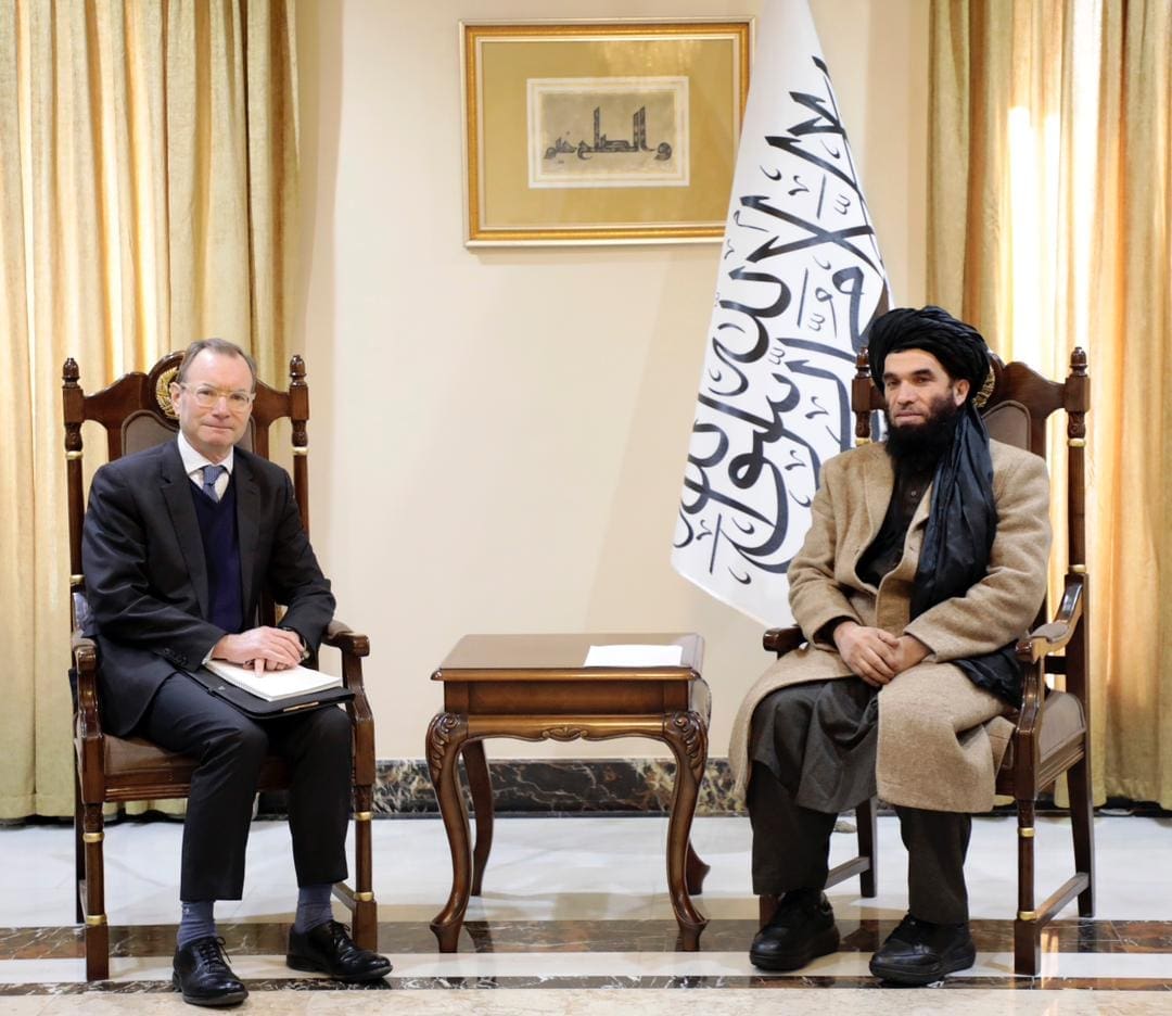 بریتانیا در روز جهانی زن: «کنار زنان افغانستان میایستیم»