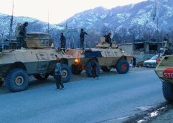 طالبان پاکستان را به آغاز درگیری‌ در تورخم «متهم» کرد