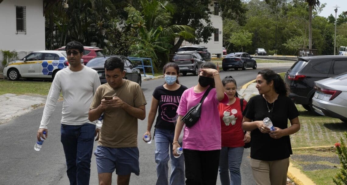 اسوشیتدپرس: مهاجران اخراج‌شده‌ی افغانستان به پاناما به دنبال پناهندگی اند