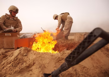 «ای‌بی‌سی‌ نیوز»: زباله‌سوزی پایگاه‌های امریکایی در افغانستان احتمالاً «سرطان‌زا» بوده‌است