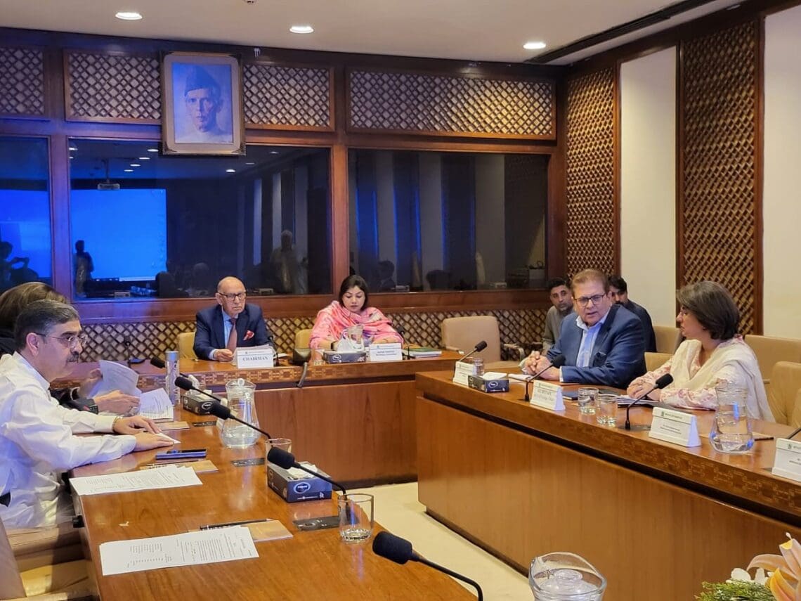 «تجدید اتحاد با متحد پیشین»؛ مقام پاکستانی: روابط ما با طالبان رو به بهبود است