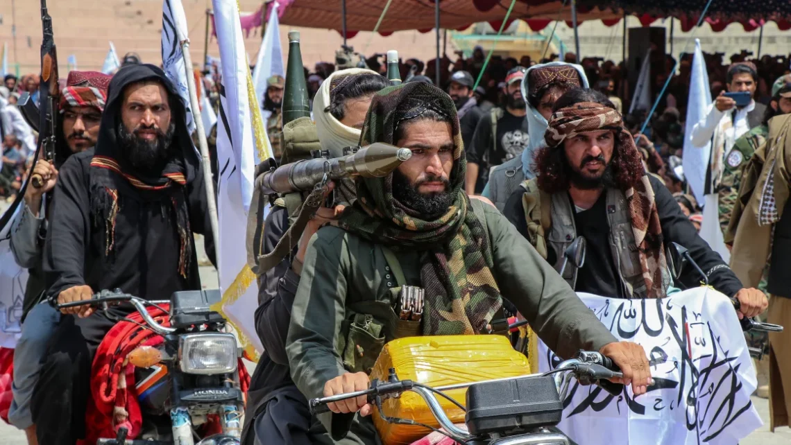 حزب جمعیت اسلامی به روسیه: طالبان روزی گریبان‌گیر شما خواهد شد