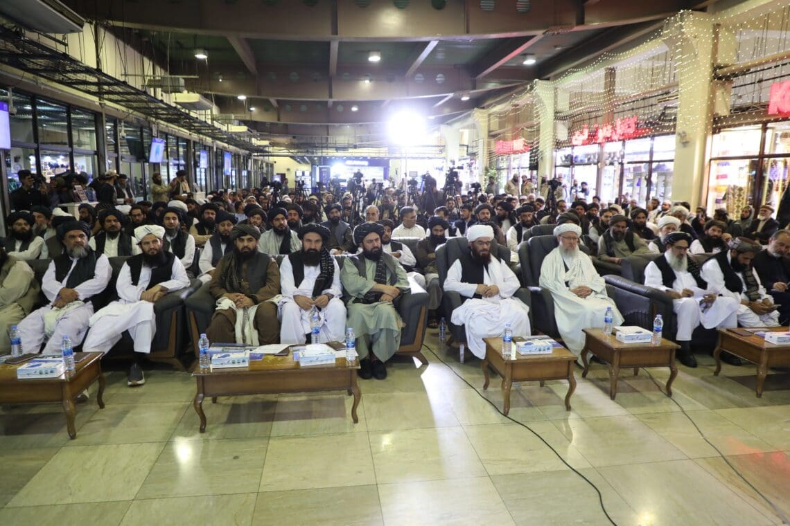 نخستین گروه زائران حج امروز عازم عربستان سعودی شد