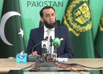 وزیر اطلاعات پاکستان: هند قصد دارد ظرف ۳۶ ساعت آینده به پاکستان حمله کند