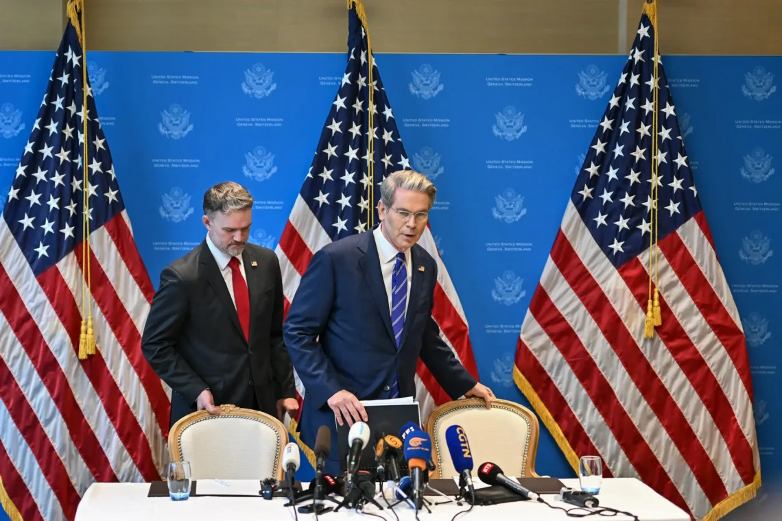 نرمش در جنگ تعرفهها؛ امریکا و چین برای کاهش چشمگیر تعرفهها توافق کردند