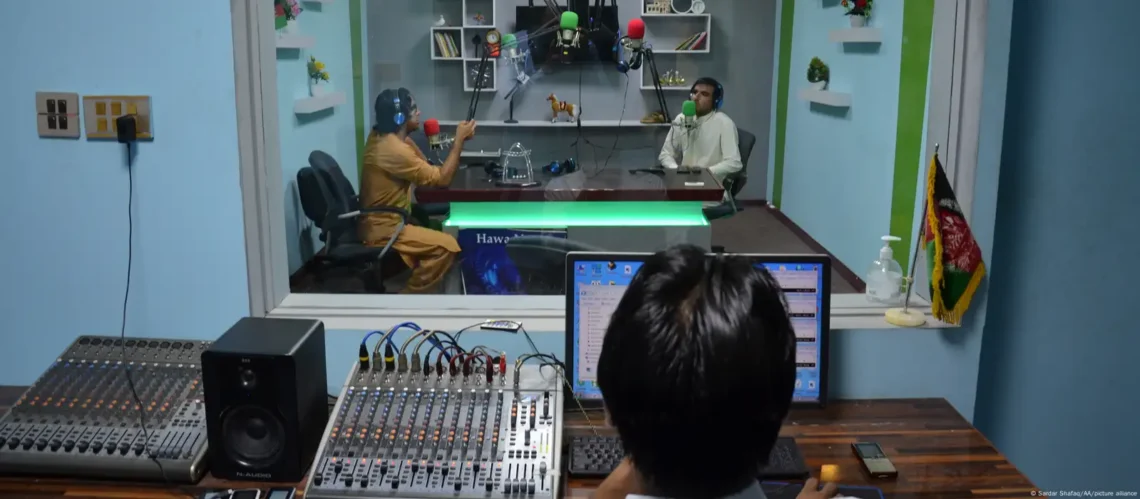 مرکز آزادی بیان از سازمان ملل خواستار اسکان مجدد خبرنگاران افغانستانِ ساکن ترکیه شد