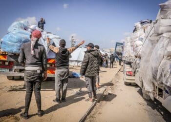 اکسیوس: کمک‌های بشردوستانه به غزه از سر گرفته خواهد شد