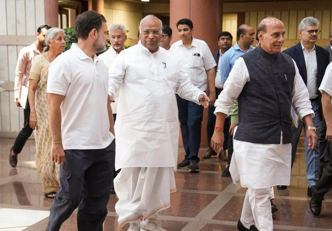 وزیر دفاع هند: دست‌کم ۱۰۰ هراس‌افگن را در عملیات سندور در پاکستان کشتیم