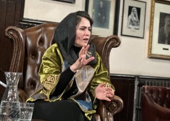 فوزیه کوفی: حاکمان غیربدخشانی منابع بدخشانی‌ها را بهره‌برداری می‌کنند