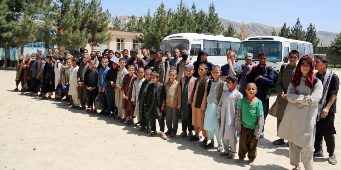 مراقبت از کودکان بی‌سرپرست یا تلاش برای ترویج ایدئولوژی؟