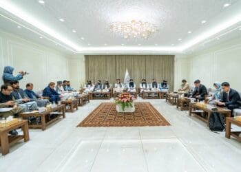 ادامه‌ی گفت‌وگوهای سه‌جانبه در کابل؛ حقانی با نمایندگان ویژه‌ی چین و پاکستان دیدار کرد