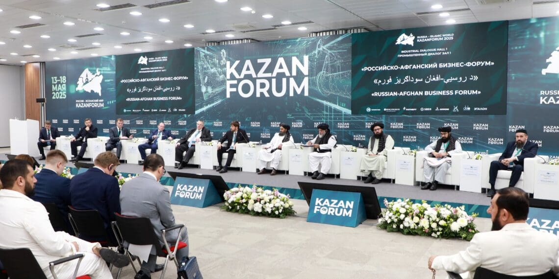 طالبان و روسیه نخستین مجمع بازرگانی میان دو کشور را افتتاح کردند