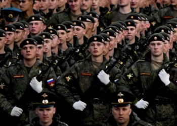 تلگراف: بریتانیا برای حمله‌ی احتمالی روسیه به این کشور آماده می‌شود