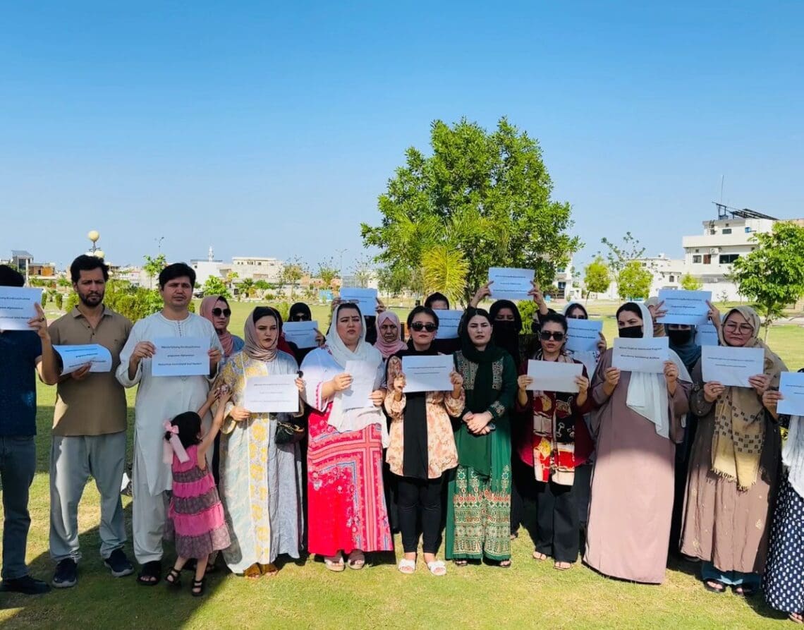 پناه‌جویان دارای وعده‌ی انتقال به آلمان: سکوت و تعلل آلمان زندگی ما را به خطر انداخته‌ است