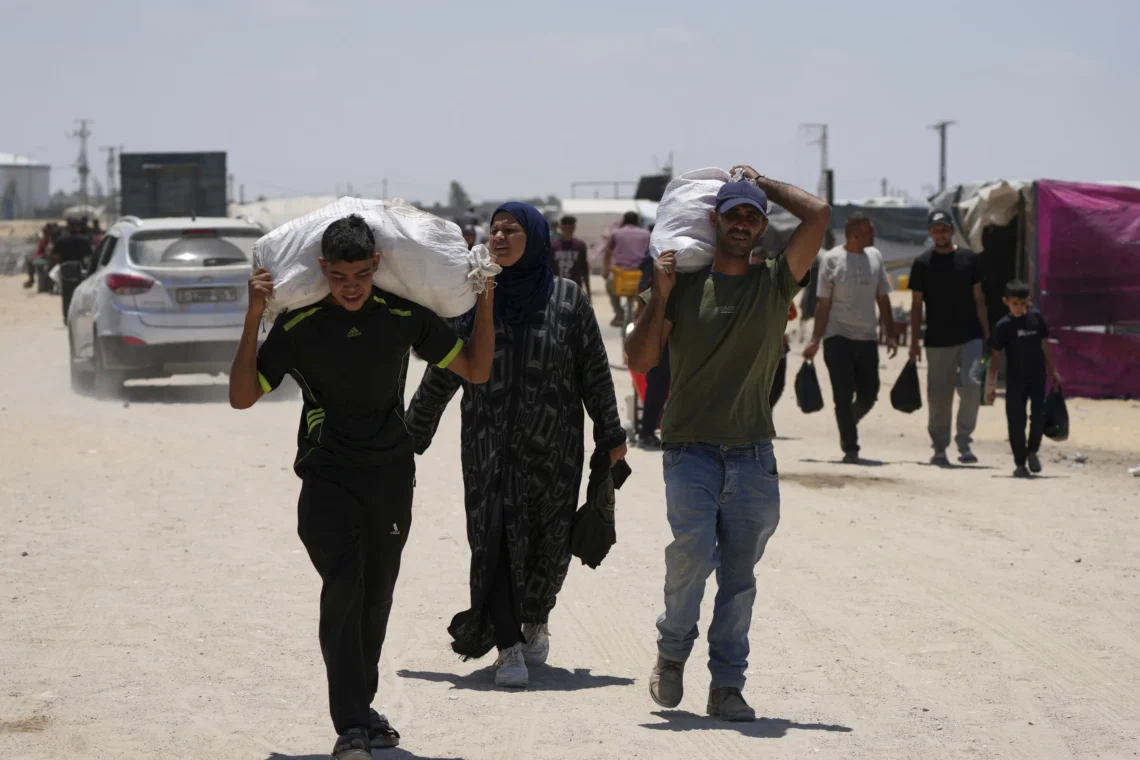 برای لقمه‌ای نان، جان دادند؛ آتش‌باری در توزیع کمک‌‌ها در غزه نزدیک به ۵۰ قربانی گرفت