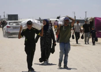 برای لقمه‌ای نان، جان دادند؛ آتش‌باری در توزیع کمک‌‌ها در غزه نزدیک به ۵۰ قربانی گرفت