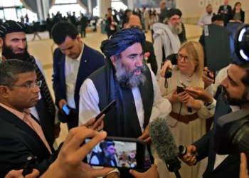 عبدالسلام ضعیف: انتقاد سالم «مسئولان» را متوجه وظایف‌شان می‌کند