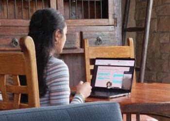 تلاش دانشجویان مقیم امریکا برای فراهم‌کردن آموزش به دختران افغانستان