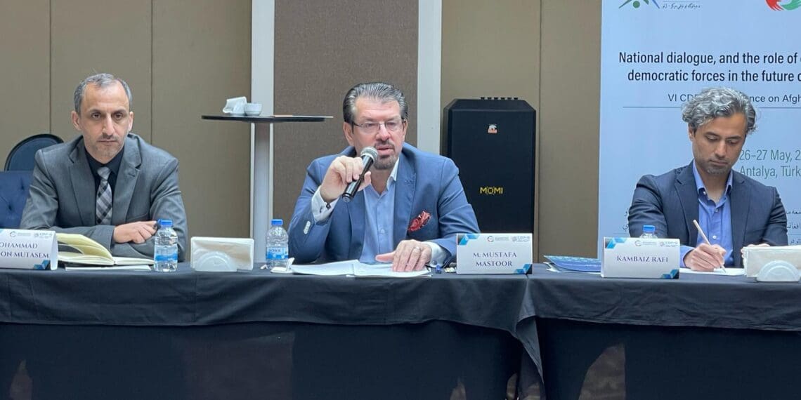 مستور: «طرح موزاییک» به سود طالبان است، نه مردم افغانستان