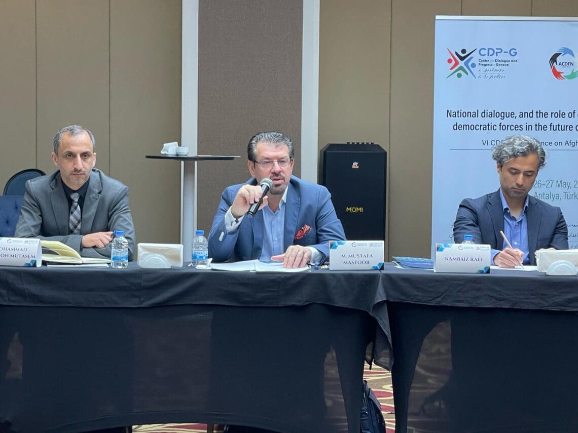 مستور: «طرح موزاییک» به سود طالبان است، نه مردم افغانستان