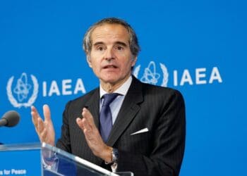 گروسی: تشعشات رادیواکتیف در بیرون از تاسیسات نطنز ثابت مانده است