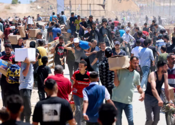 در ۲۴ ساعت، دست‌کم ۱۲۰ فلسطینی در حملات اسرائیل بر نوار غزه کشته شده‌ اند