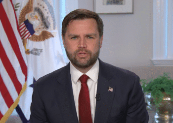 معاون رییس‌جمهوری امریکا: به دنبال جنگ درازمدت یا اعزام نیرو به ایران نیستیم