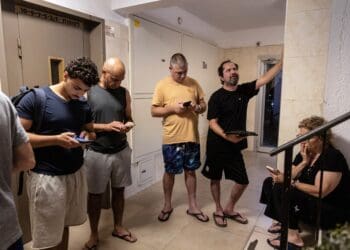 دولت اسرائیل: تمامی شفاخانه‌ها خدمات‌شان را به پناه‌گاه‌ها انتقال دهند