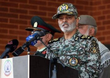 رییس ستاد کل نیروهای مسلح ایران: امریکا به «التماس» افتاد و «تسلیم» شد