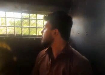 پاکستان یک خبرنگار مهاجر افغانستان را اخراج کرد