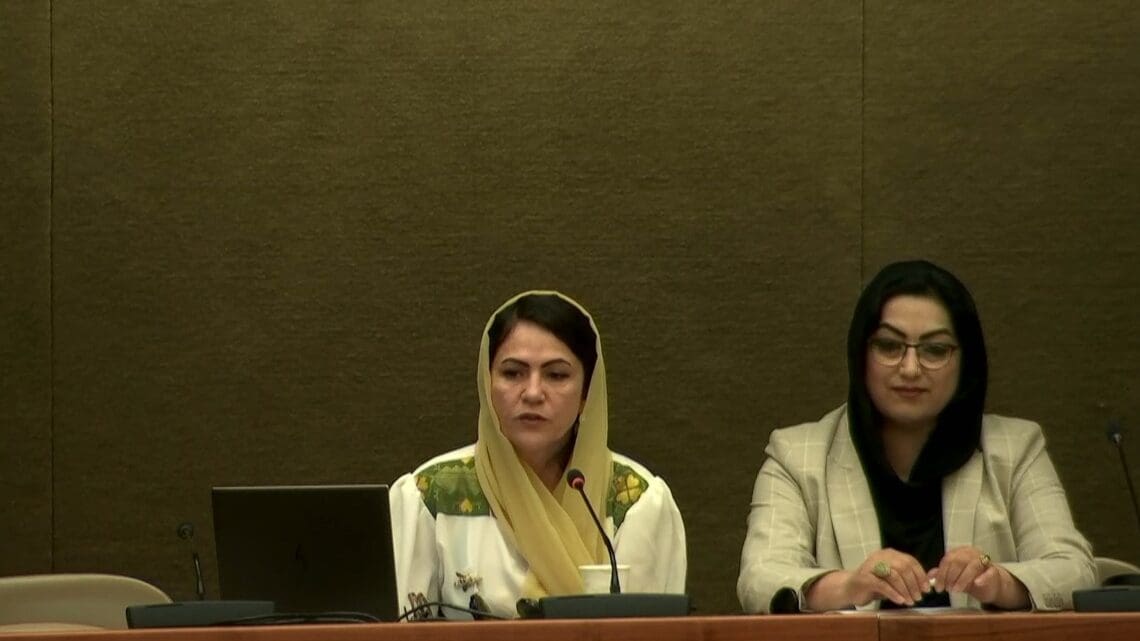 فوزیه کوفی: مدرسه‌های افغانستان «طالبان زن» پرورش می‌دهند