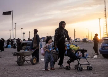 فعالان ایرانی: «سامان‌دهی اتباع غیرمجاز» پروژه‌ای برای سرکوب زنان مهاجر افغانستان است