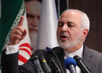 جواد ظریف پایان غیبت خامنه‌ای را «شجاعانه» خواند