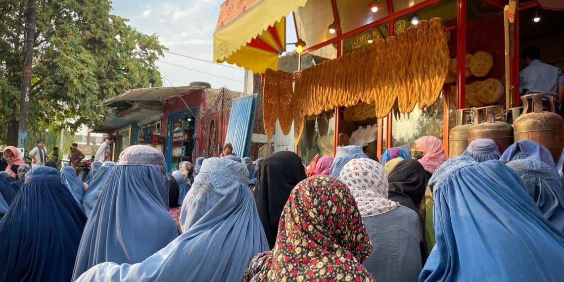 کاخ سفید: شواهد کافی داریم که طالبان اجازه نمی‌دهد کمک‌های امریکا به مردم برسد