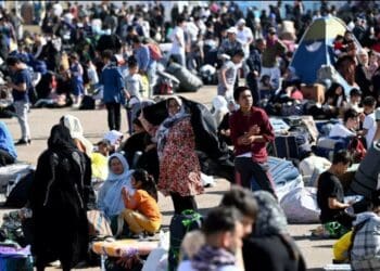 پایان مهلت قانونی؛ ایران اخراج گسترده‌ی مهاجران افغانستان را تشدید می‌کند