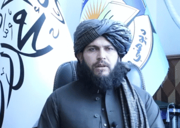 طالبان بدون اشاره به دختران، به دانش‌آموزان بازگشتی وعده‌ی آموزش داد