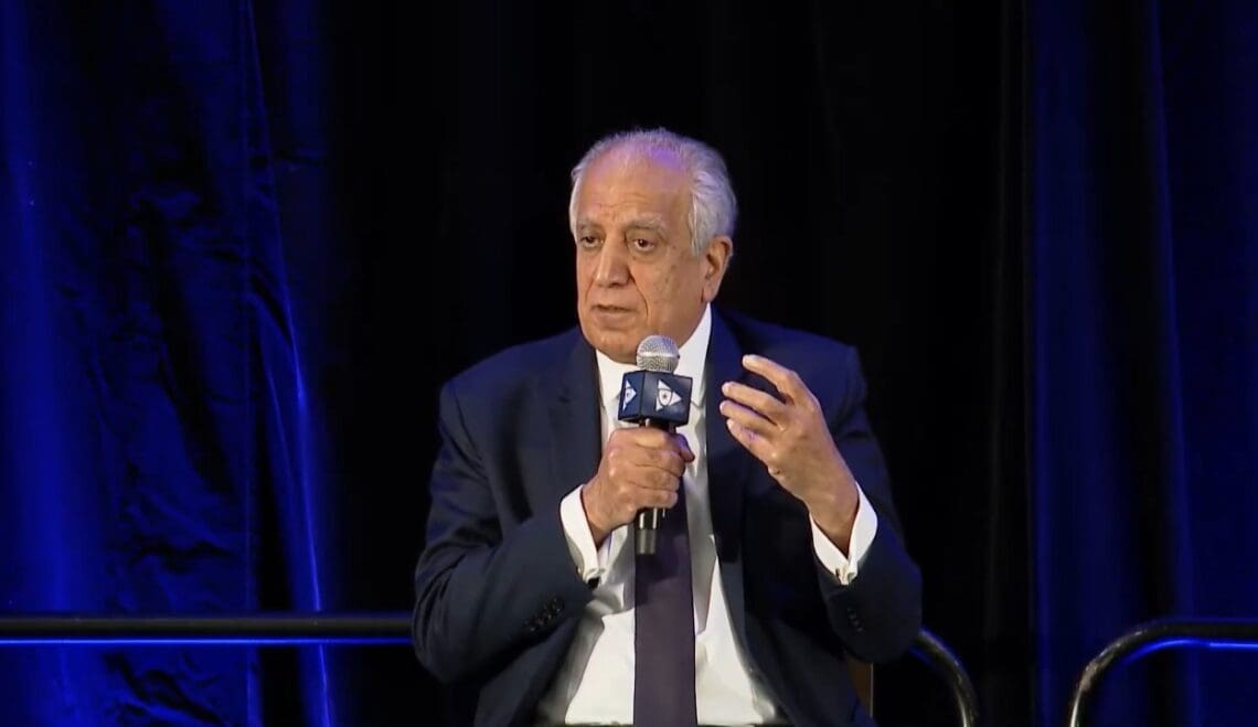 خلیل‌زاد: امریکا برای جلوگیری از افزایش نفوذ چین، با طالبان قرارداد معدنی ببندد