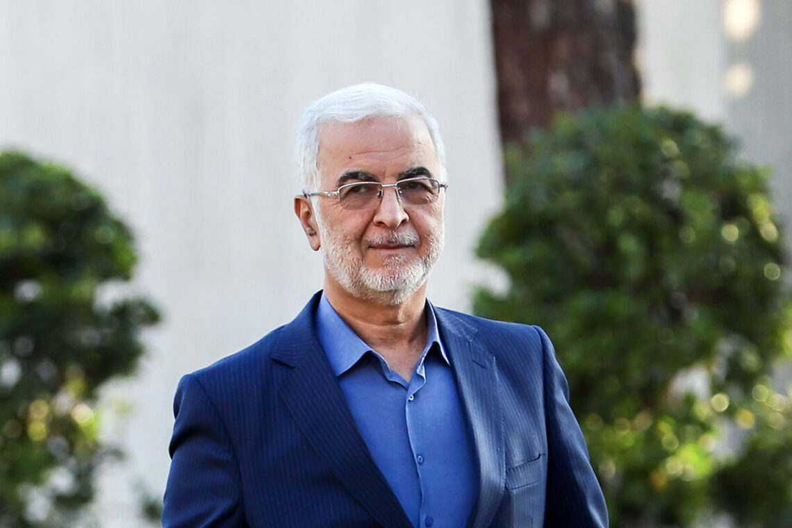 وزیر داخلهی ایران: حدود ۲ میلیون مهاجر افغانستان تا پایان سال اخراج میشوند