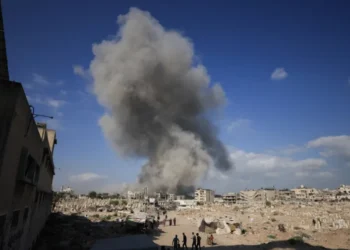 از بامداد تا کنون ۳۰ فلسطینی در حملات اسرائیل بر غزه جان باختند