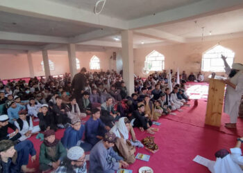 طالبان از کودکان لغمان «آزمون توافق‌نامه‌ی دوحه» گرفت