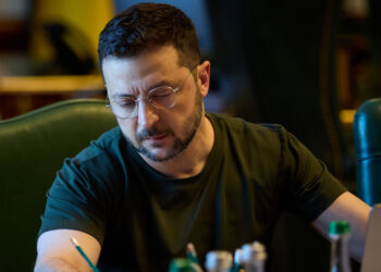 زلنسکی به دعوت ترمپ به واشنگتن می‌رود