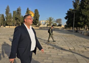 وزیر امنیت ملی اسرائیل برخلاف توافق تاریخی در مسجدالاقصی «نیایش» انجام داد