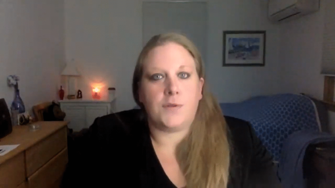 زن امریکایی ساکن افغانستان میگوید وضعیت زنان با روایت رسانهها متفاوت است