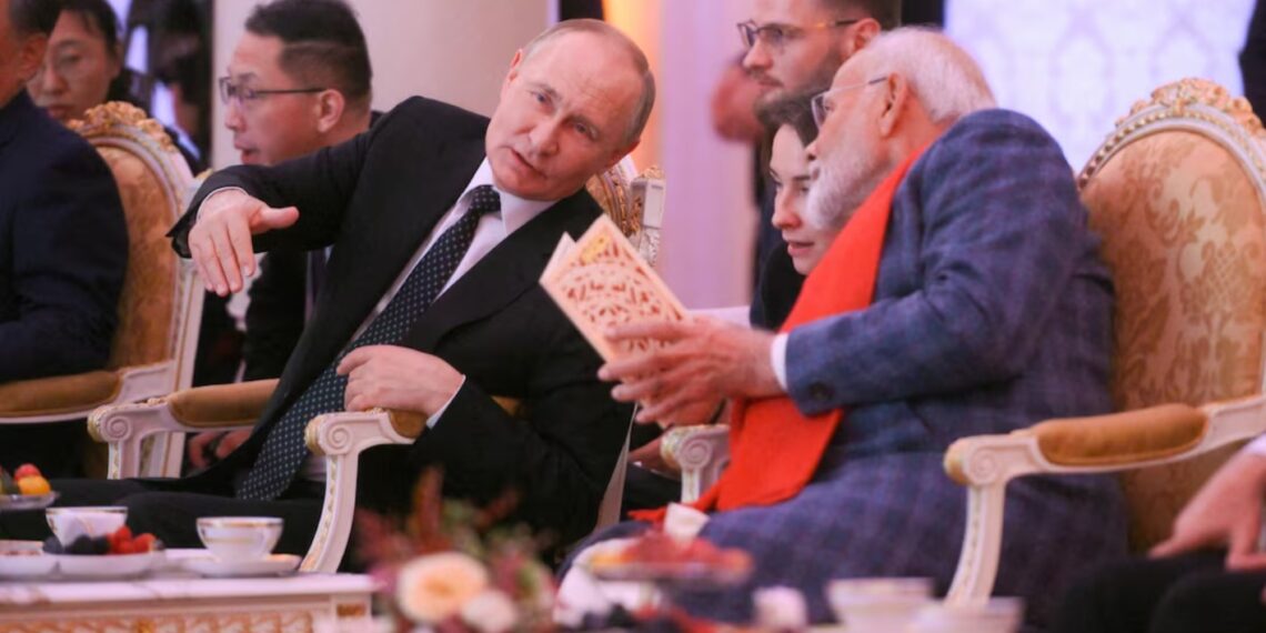 دستیار ارشد ترمپ: هند، روسیه را در جنگ اوکراین تامین مالی می‌کند