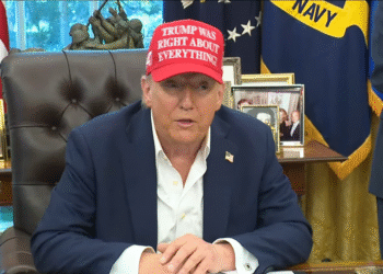 ترمپ: پوتین که نحوه‌ی خروج ما از افغانستان را دید گفت «وقت حمله به اوکراین است»