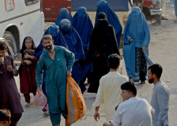 طالبان: روز گذشته شش‌ونیم هزار تن از ایران و پاکستان برگشتند