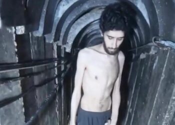 حماس: با توقف بخشی از حملات اسرائیل، اجازه‌ی دسترسی گروگان‌ها به کمک‌ها را می‌دهیم