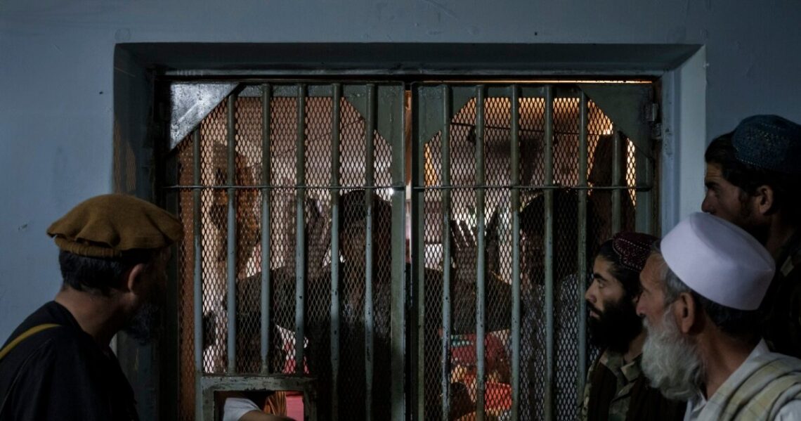 دبیرکل ملل متحد: در زندان‌های طالبان بیش از هر زمان دیگری زندانی وجود دارد
