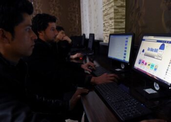 طالبان انترنت فایبر نوری را در قندز، بغلان، تخار و بدخشان نیز قطع کرد