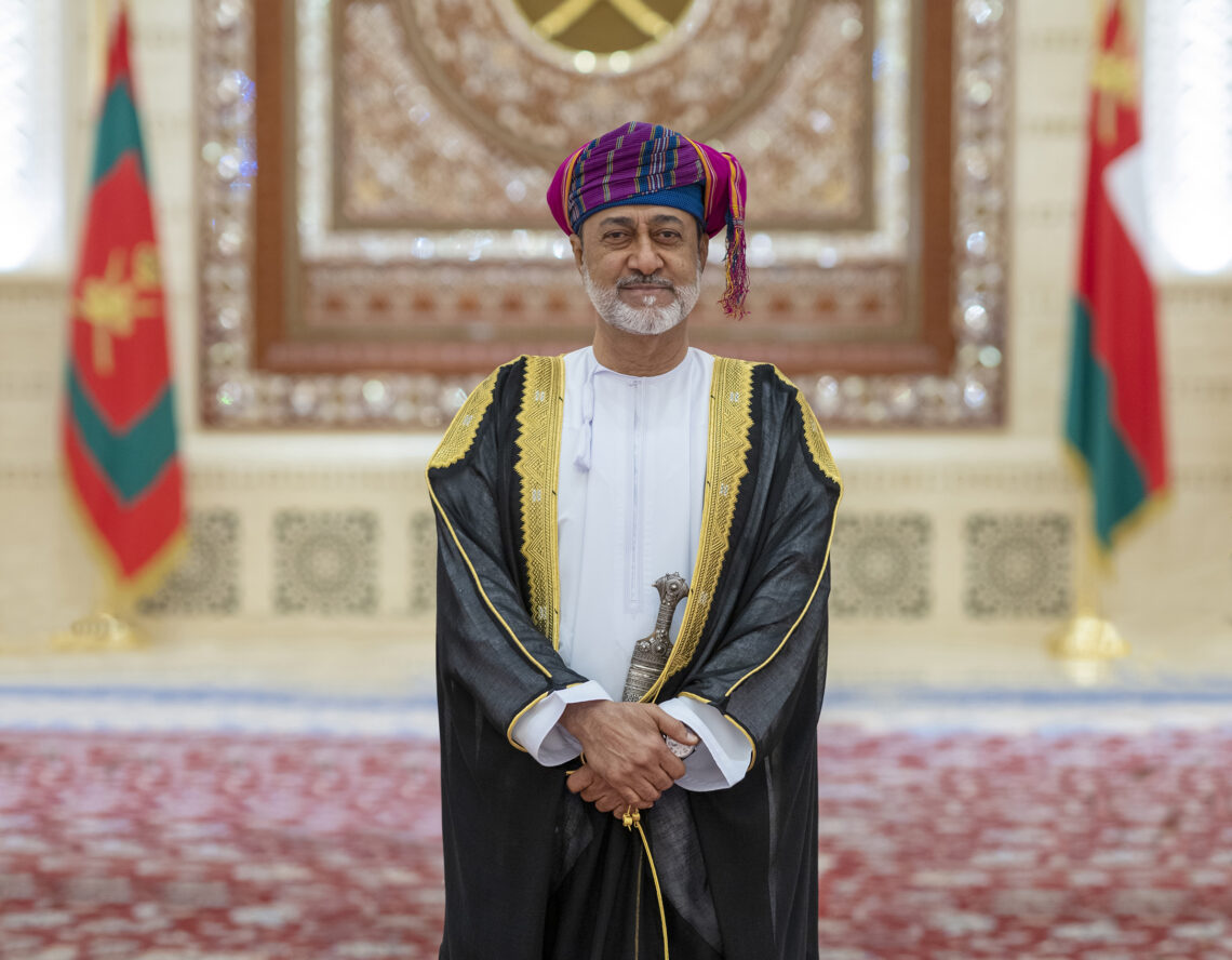 پادشاه عمان ۳۳ زندانی افغانستان را عفو کرد